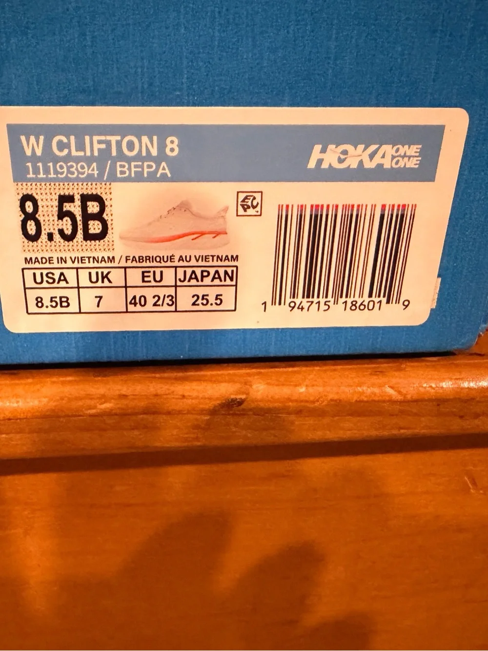 Hoka One One Clifton 8 Lightweight Gray Lace-Up Sneakers women’s 8.5